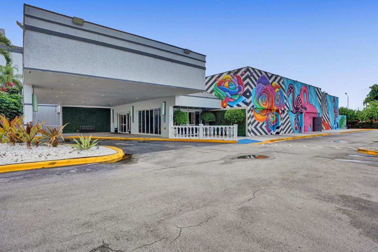 Fort Lauderdale Grand Hotel Exteriör bild